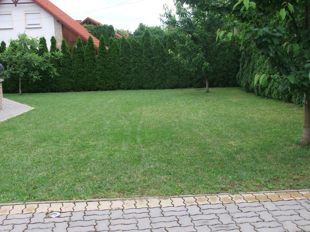 Levente Apartman Balatongyorok Exterior photo